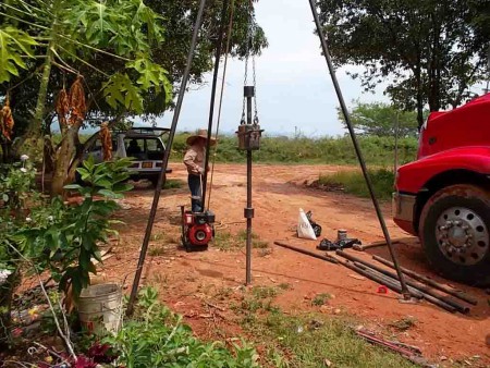 Estudio geotécnico para protección contra inundación Parque Absalón. 